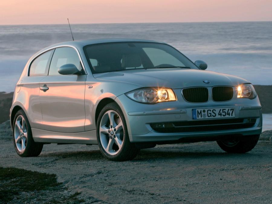  BMW 120i 3-Door 2007 года  (фото 47 из 70)
